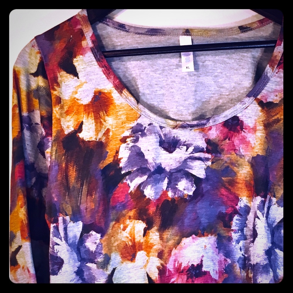 UNICORN LuLaRoe Watercolor Floral Lynnae NWOT